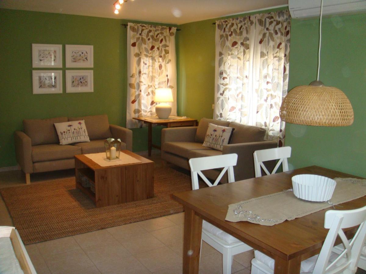 Masia Bartomeu Rural House Between Vineyards 2Km From The Beach Ел Вендрел Екстериор снимка